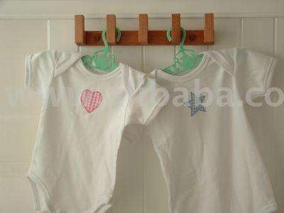 Baby Wear / Infant Clothes (Baby Wear / Infant Clothes)
