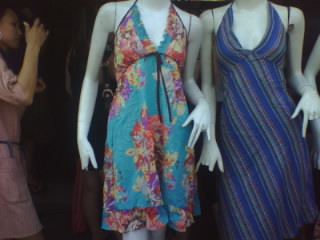 Dress (Dress)