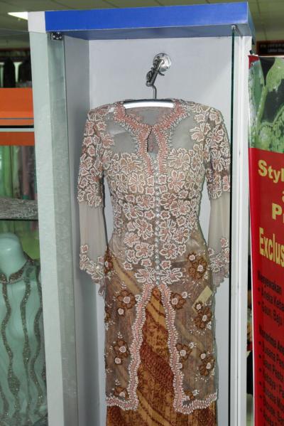 Dresses (Kleider)