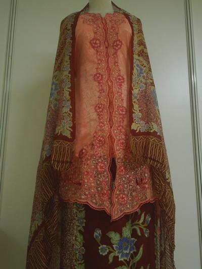 Evening Dresses (Вечерние платья)