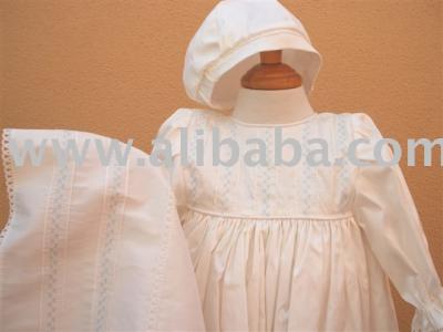 Boy`s Christening Gown Silk Dupion (Boy`s Christening Gown Silk Dupion)