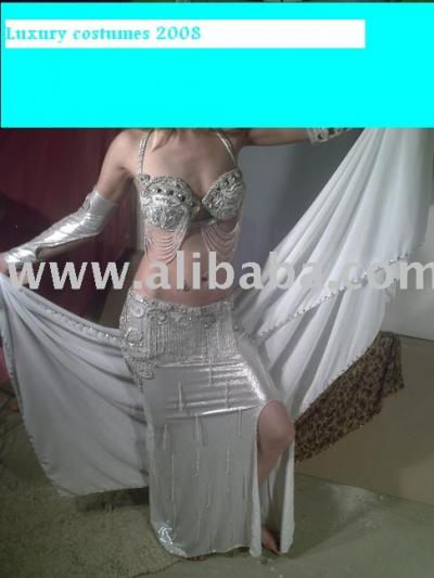 White Diva Professional Belly Dance Costume (White Diva Professional Belly Dance Costume)