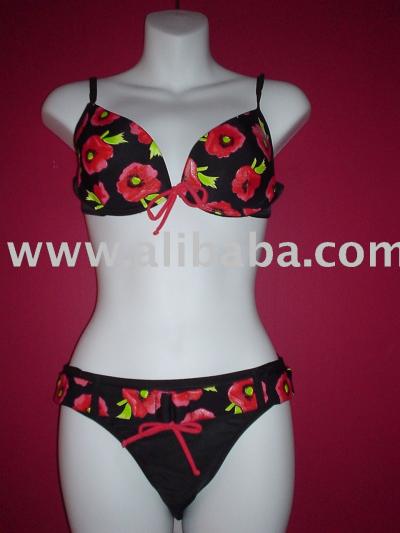 Swimsuit (Maillot de bain)