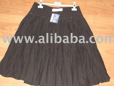 Black Skirt (Black Skirt)