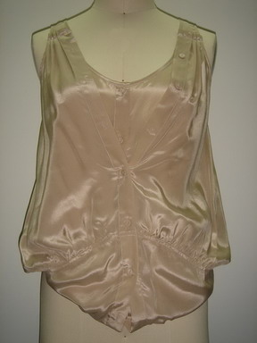 Woman Silk Blouse (Шелковые блузки женщины)