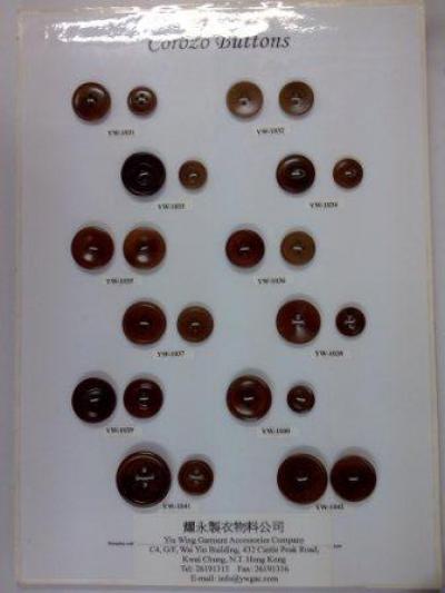 Corozo Buttons