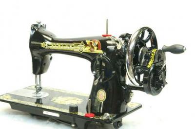 Singer Industrial Sewing Machine 700rpm Motor (Singer Industrie-Nähmaschine 700rpm Motor)