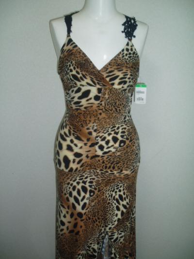 Number. . . 0001 Fashion Dress (Nr. . . 0001 Fashion Dress)