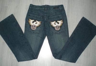 Studded Jeans (Studded Jeans)