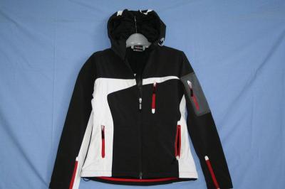 Softshell Jacket For Outdoor Life With Laser Cut (Softshell Jacket For Outdoor Life With Laser Cut)