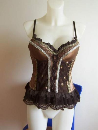 Fashion Corset And Bra (Mode corset et soutien-gorge)