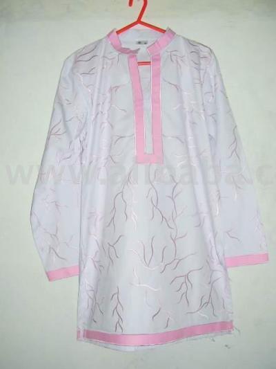 Machine Embroidered Kurti (Machine Embroidered Kurti)