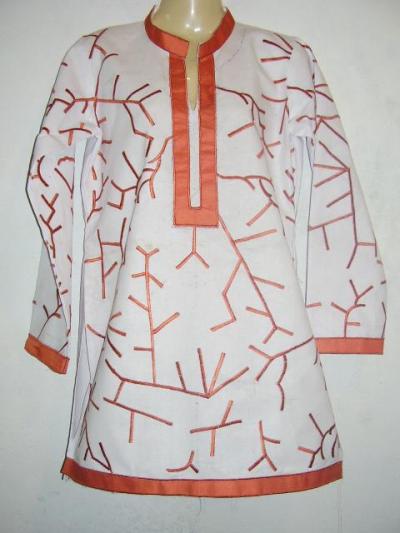 Machine Embroidered Kurti (Machine Embroidered Kurti)