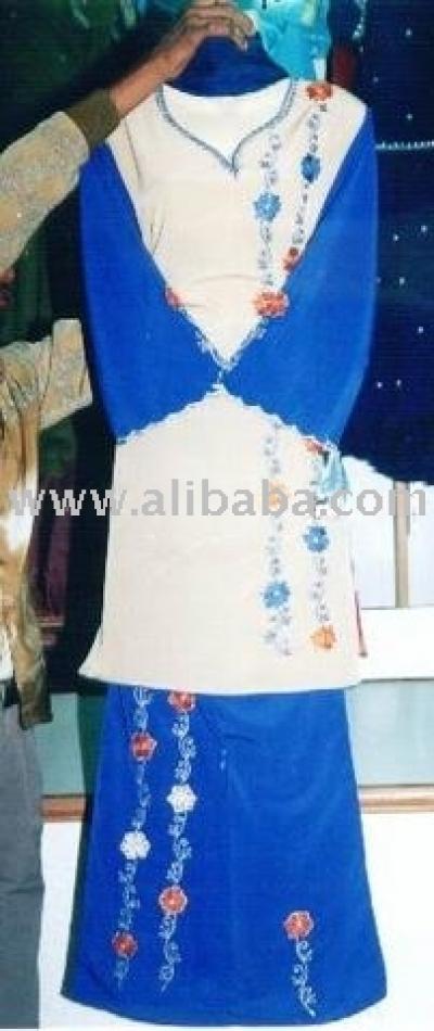 Machine Embroidered Trouser Suits (Machine Embroidered Trouser Suits)