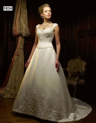 Bridal Gown (Brautkleid)