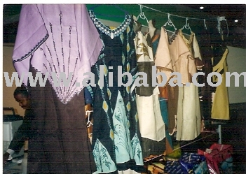 African Fashion / Textile (Batik, Tye %26 Dye) African wears