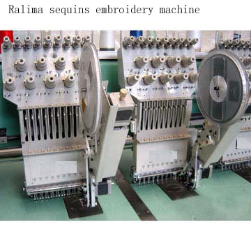 Stickmaschine mit Pailletten-Device, European Brand (Stickmaschine mit Pailletten-Device, European Brand)