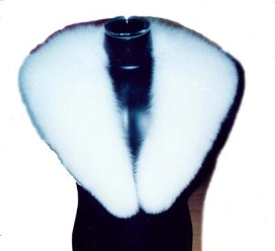 Fur Collar (Меховой воротник)