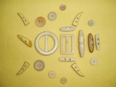 Wooden Button (Деревянный кнопки)
