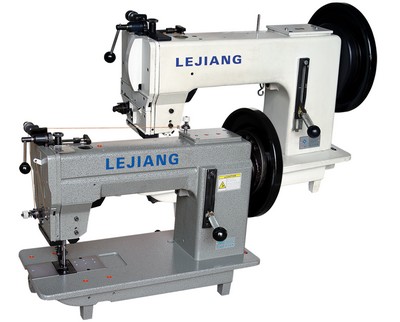 Sofa Sewing Machine (Sofa Nähmaschine)