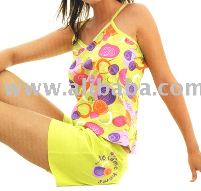 Ladies Pyjamas And Sleepwear (Ladies Pyjamas And Sleepwear)