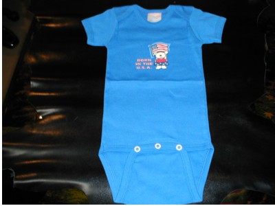 Infant Garment (Säuglingsbekleidung)