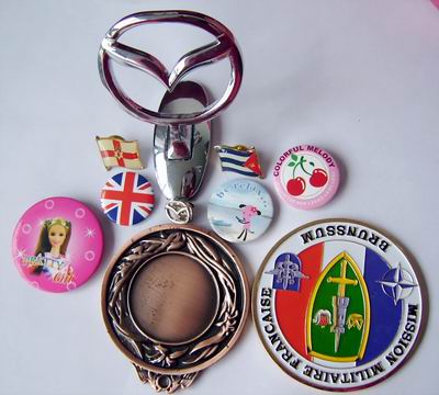 Medal, Badge, Pin, Lapel Pin, Button (Médaille, Badge, Pin, Lapel Pin, Button)