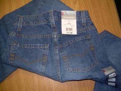Brand New Jeans (Марка новые джинсы)
