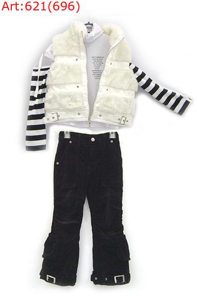Three-piece Suit For Girl (Dreiteiligen Anzug Für Girl)