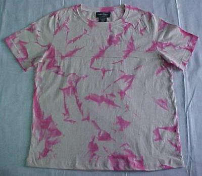T-shirts (T-shirts)