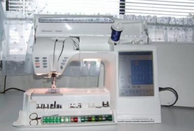 Husqvarna Viking Designer Se Sewing Embroidery Machine