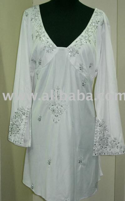 Plus Size Embroidery Blouse (Plus Size Embroidery Blouse)