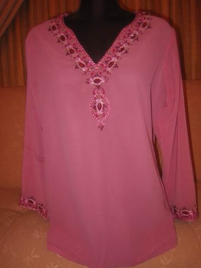 Hand Embroidered Kurti