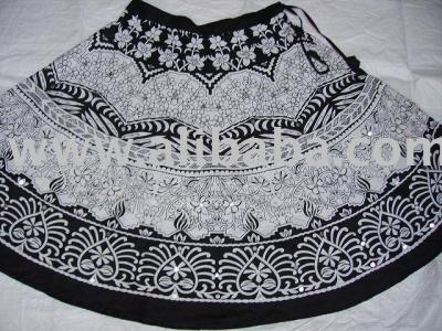 Circular Skirt (Circular Skirt)