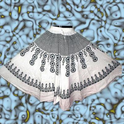 Circular Skirt (Circular Skirt)
