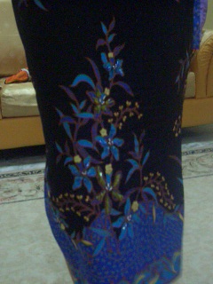 Batik Beads Skirt (Batik Perlen Rock)