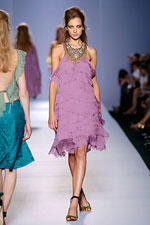 Woman Dress Spring Purple (Frau Spring Purple Dress)