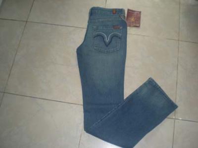 Women`s `sydney` 50`s Group Chalk Wash Jean (Women`s `sydney` 50`s Group Chalk Wash Jean)