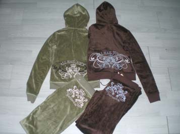 New All Hail Velour Tracksuit (Neue All Hail Velour Tracksuit)