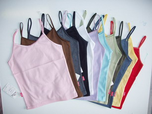 T-shirts (T-shirts)