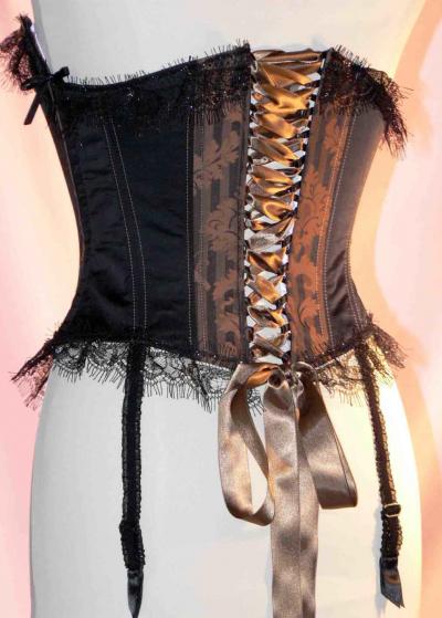 Bustier (Bustier)