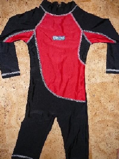 Swimsuit (Maillot de bain)
