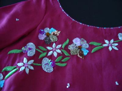 Embroidery Kurti (Stickerei Kurti)