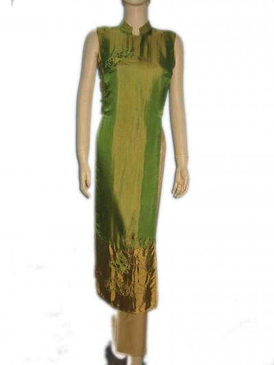 Vietnamese Dress (Vietnamese Dress)