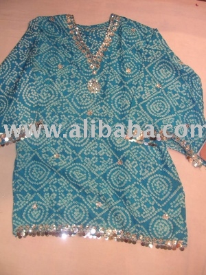 Celebs Fav New Hippie Gypsy Boho 100% Silk Kurti, Top (Celebs Fav New Hippie Gypsy Boho 100% Silk Kurti, Top)
