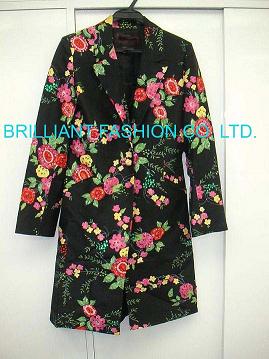 100% Silk Embroidery Jacket (100% Seide Stickerei Jacke)
