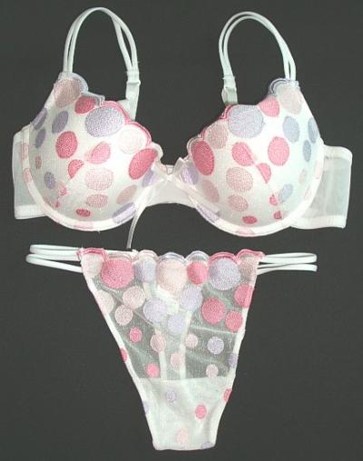 Molded bra / String Thong