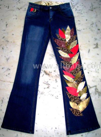 Ladies Applique Embellished Jean (Ladies Applique Embellished Jean)