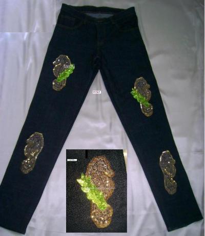Hand Embroidered Ladies Jeans (Hand Embroidered Ladies Jeans)