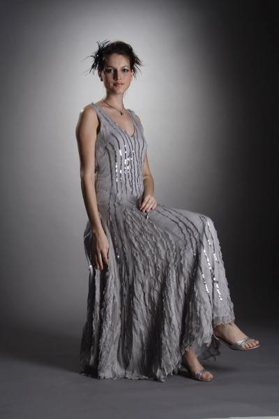 Silk Embroidered Evening Dress (Silk Embroidered Evening Dress)
